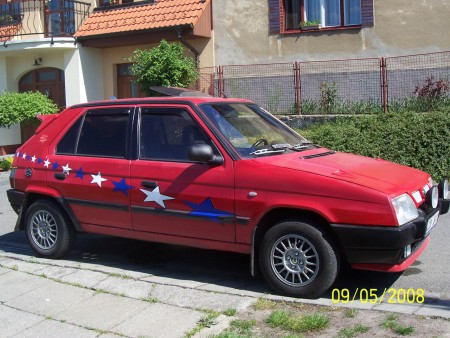 Polep karoserie a zatmavení skel Škoda Favorit